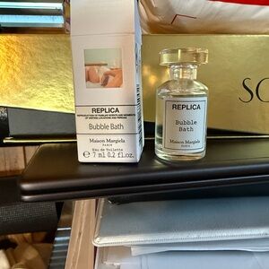 Maison Martin Margiela Replica Bubble Bath - Clear and Gold